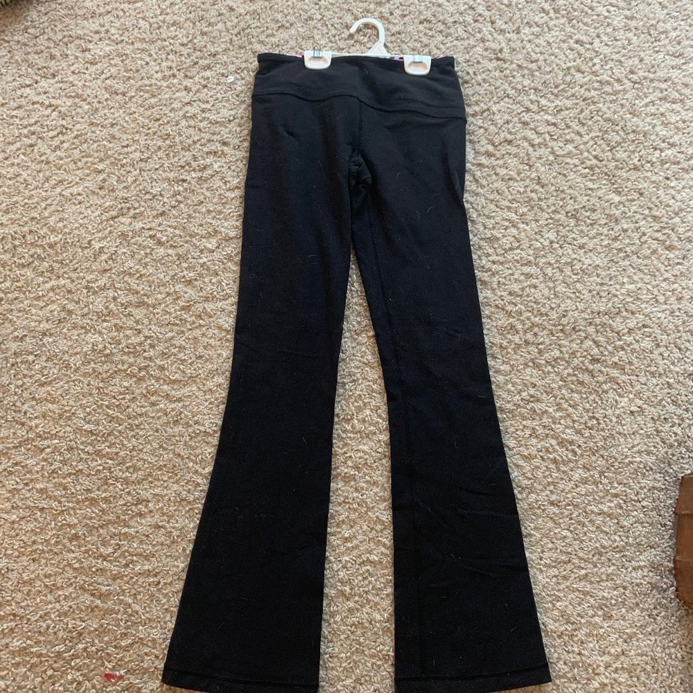 Ivivva reversible flare yoga pants